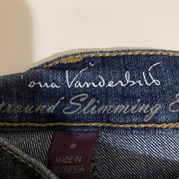 Gloria.Vanderbilt Jeans Size 8 - Picture 2 of 3